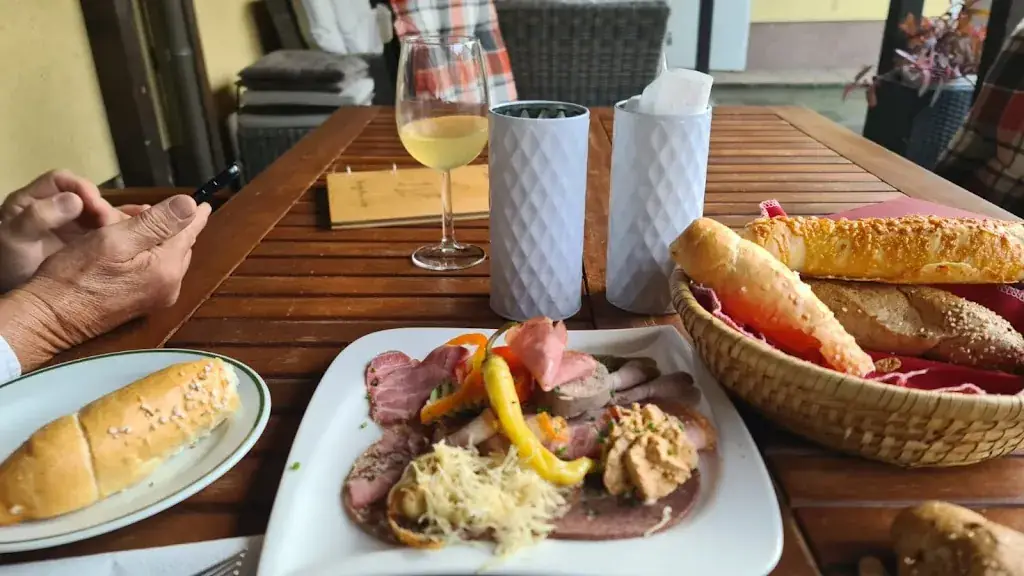 Menu_Heurigen Kammlander_Hundsheim_immagine_2