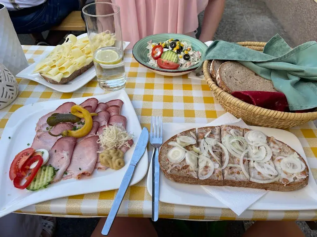 Franz Sieber_Heurigen Kammlander_Hundsheim_recensione