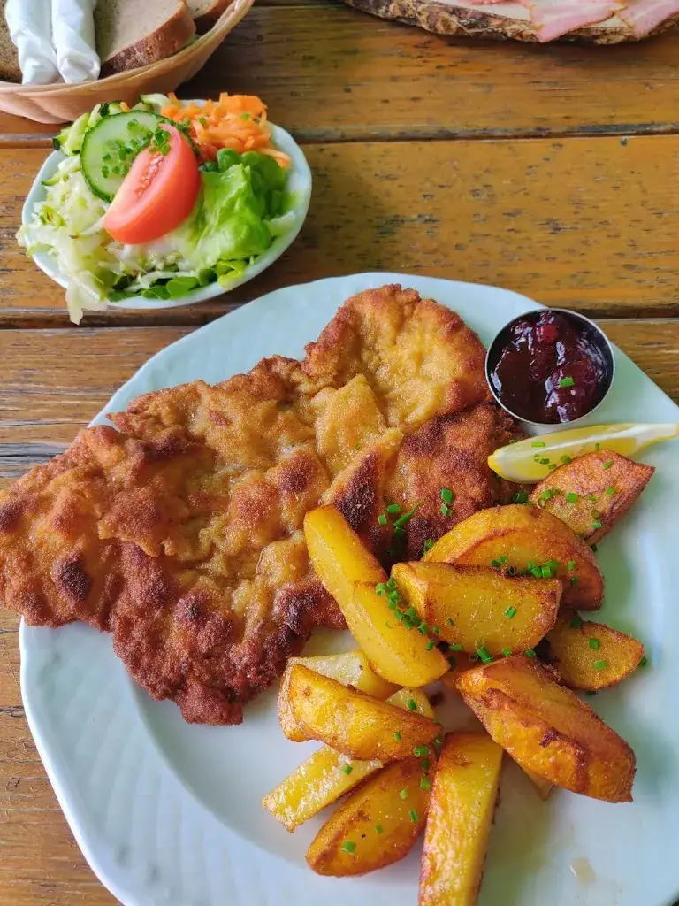 Menu_Alpengasthof Hütteneckalm_Hutten_image_9