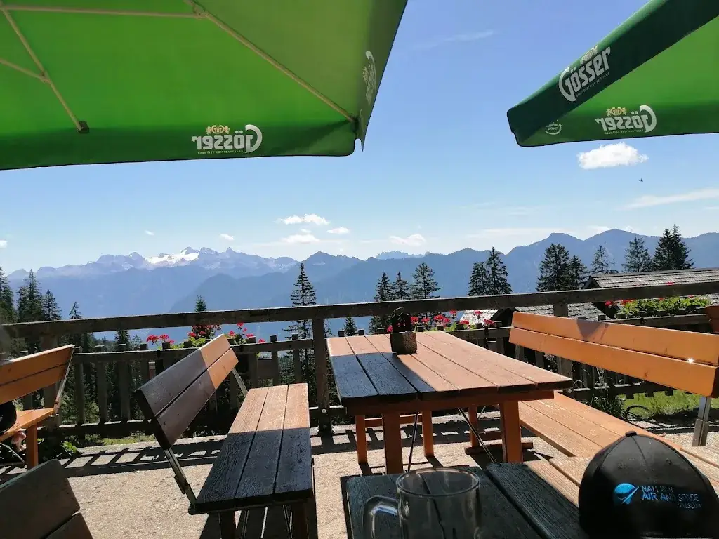 Bixi_aus_ Grixi_Alpengasthof Hütteneckalm_Hutten_review