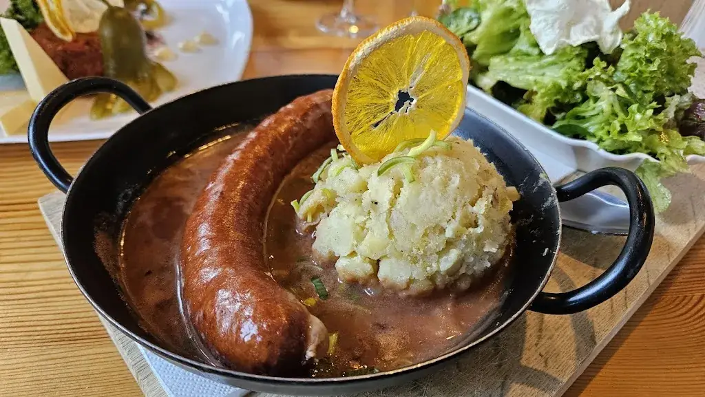 s'Hüttenplatzerl_Hutten_slider_image_3