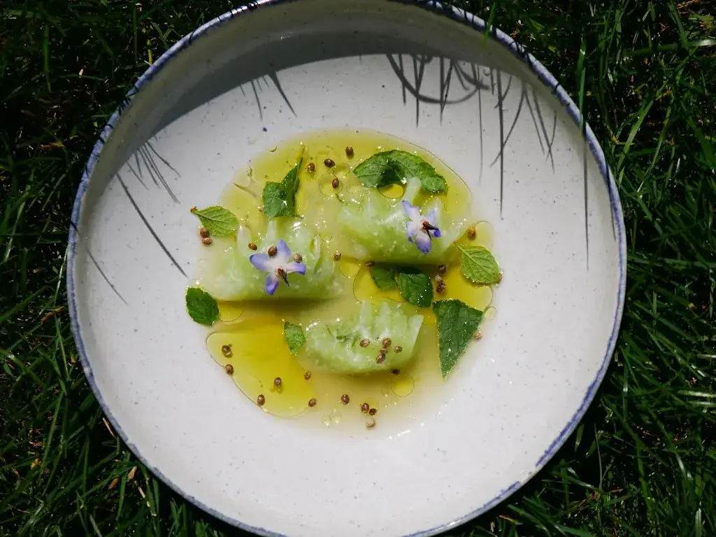 Waldjungfrau Farm to Fork restaurant à Kautzen