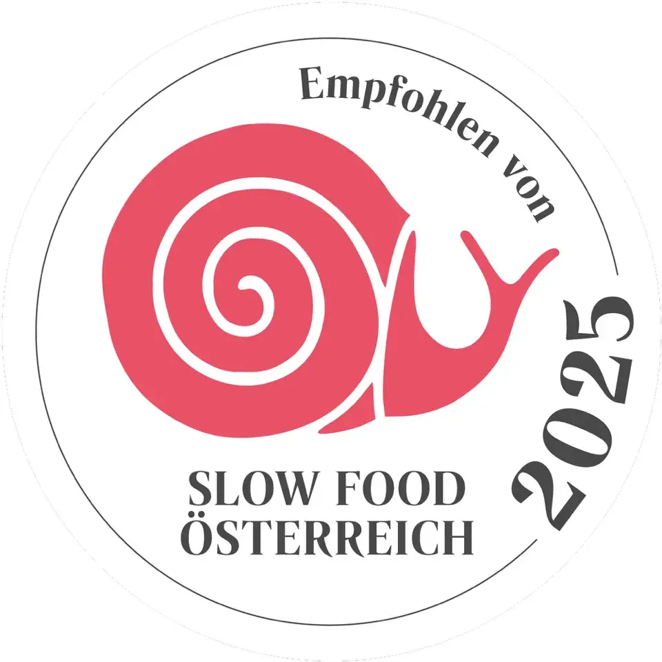 Waldjungfrau Farm to Fork_Kautzen_slider_image_3