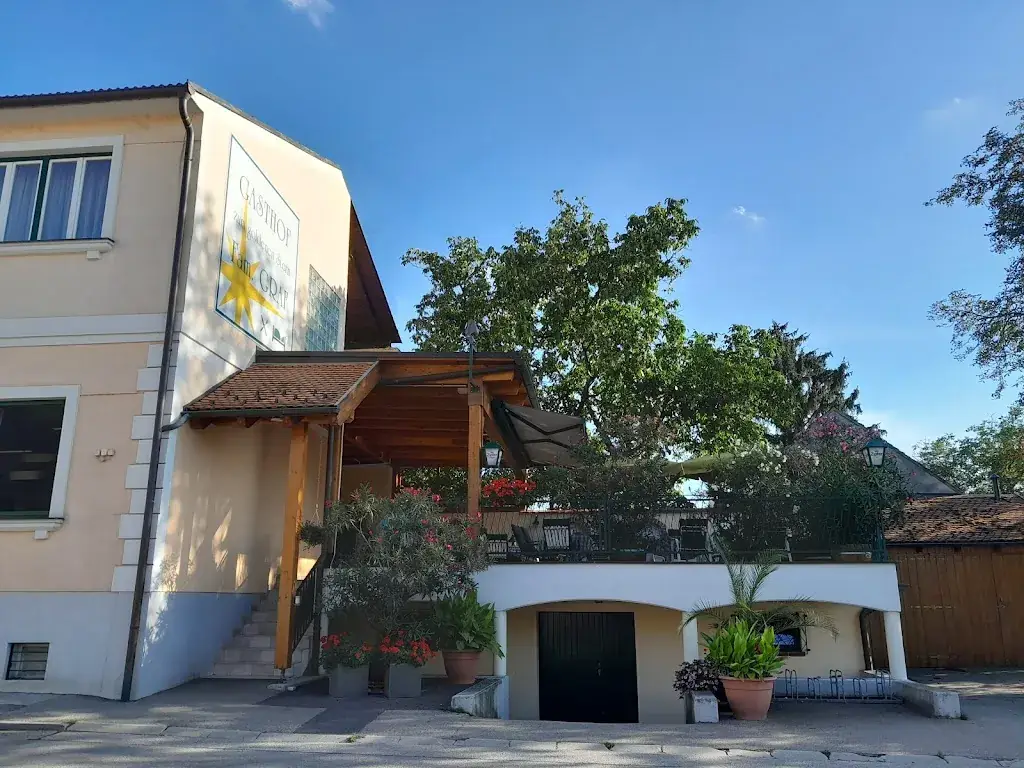 Gasthof Hotel Zum goldenen Stern ristorante a Hollabrunn