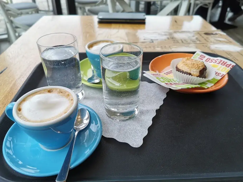 Menu_Leo Hollabrunn (Coffeeshop, Café, Bäckerei, Konditorei)_Hollabrunn_immagine_6