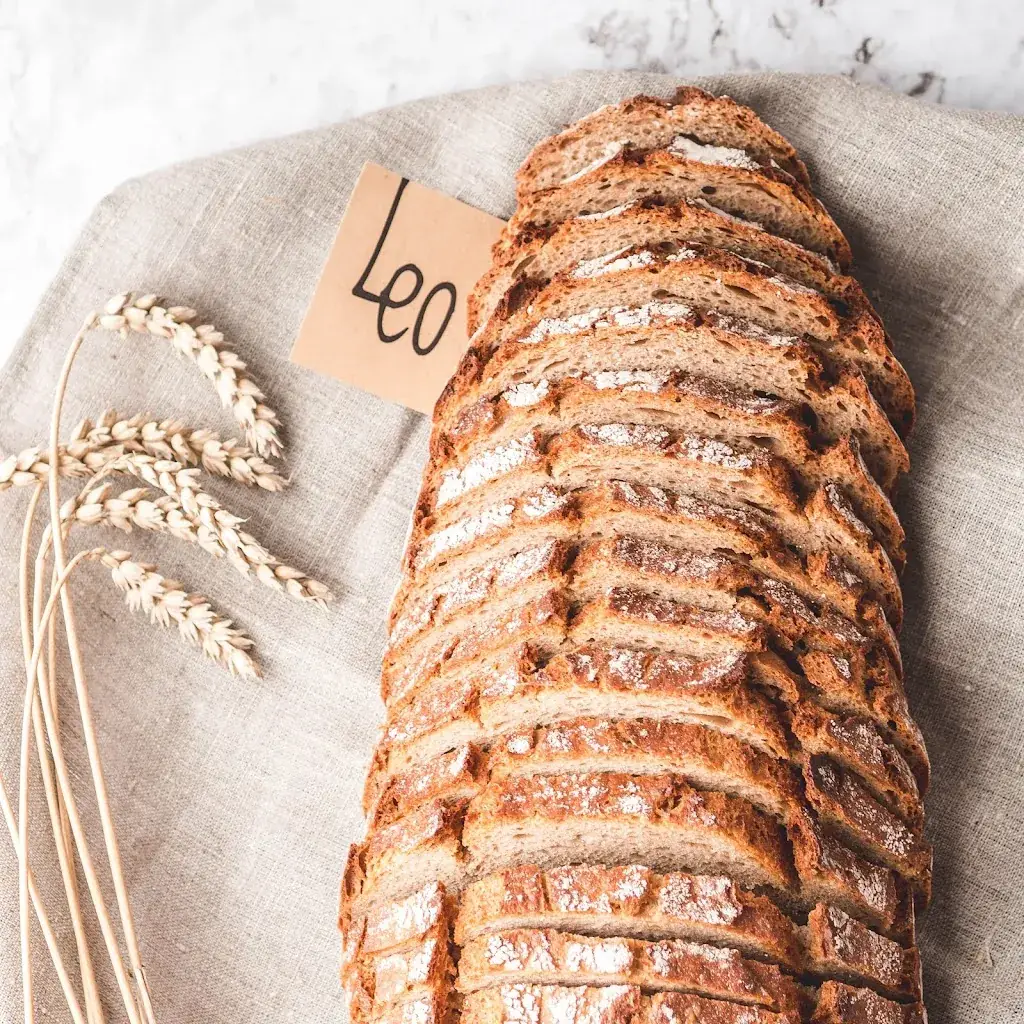 Leo Hollabrunn (Coffeeshop, Café, Bäckerei, Konditorei)_Hollabrunn_slider_image_2