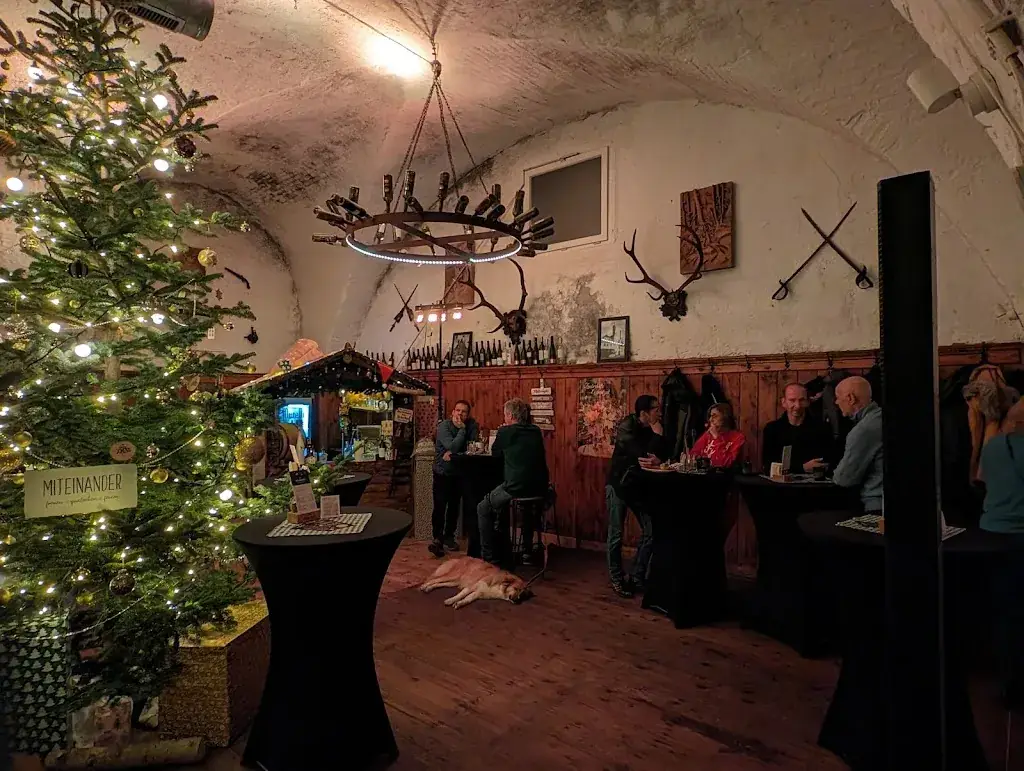 Wilhelm Rotschopf_Altes Kellerhaus_Katzelsdorf_review