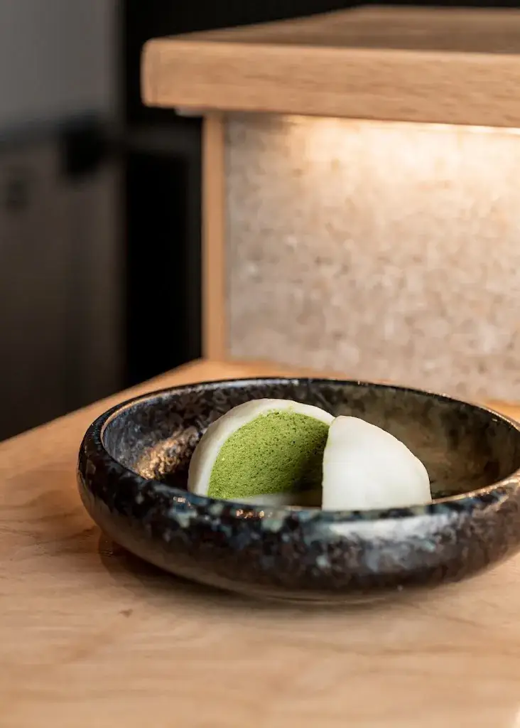 Akiro Hand Roll Bar_Japons_slider_image_3