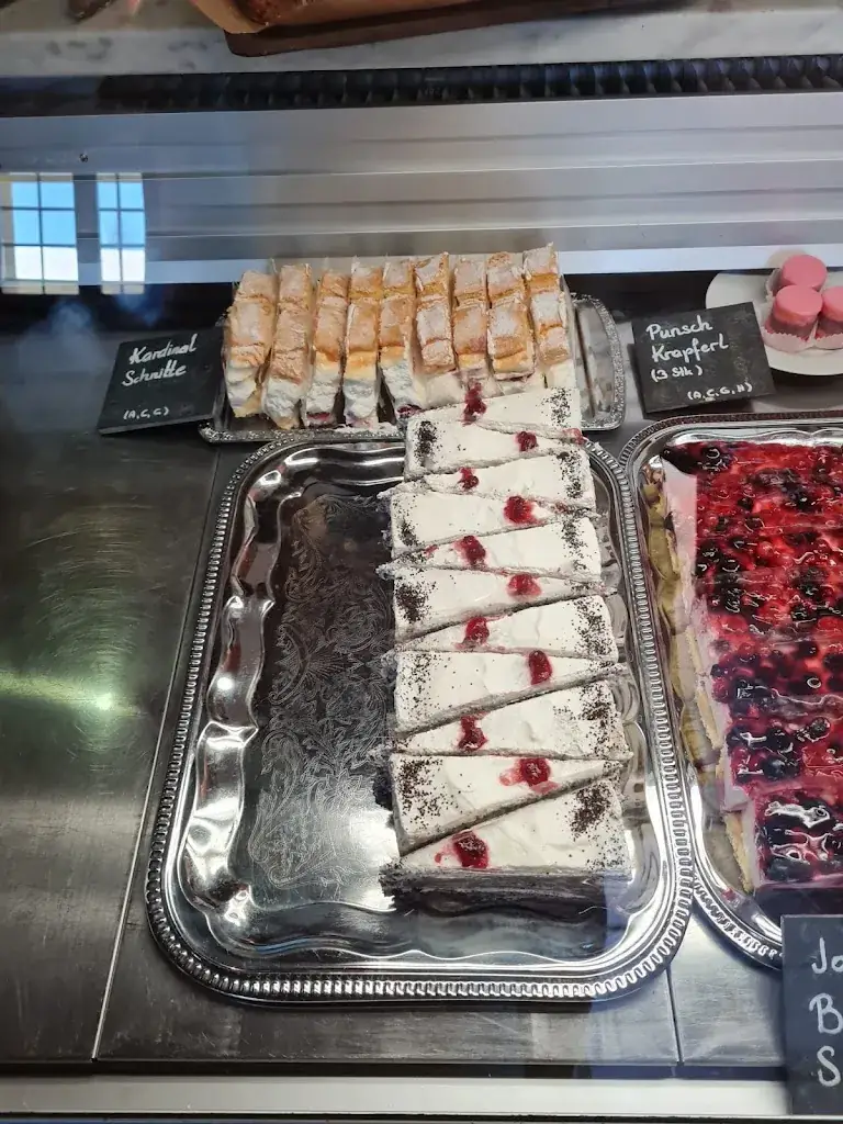 Helmut Schneider_Herrschaftskeller Kichler_Kirchstetten_recensione