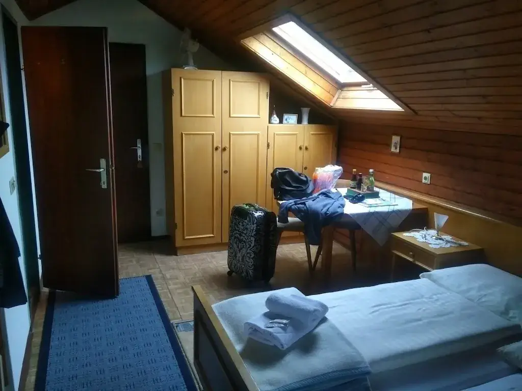 Gasthof Pension St. Wolfgang ristorante a Kirchberg am Wechsel