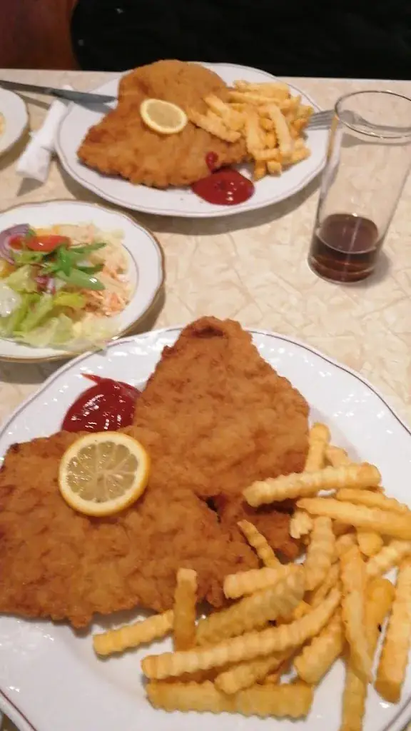 Patrick Röthlingshöfer_Gasthof- Schützenwirt Josef Kemetner_Kirchberg an der Pielach_review