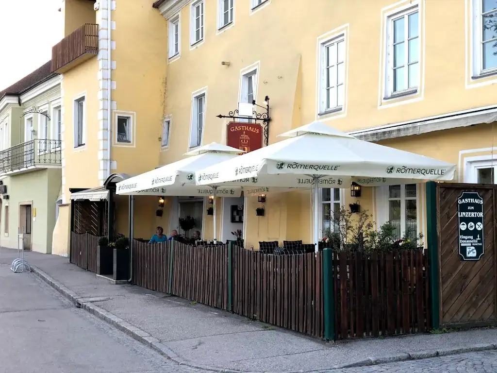 Gasthaus Linzertor_Krems an der Donau_slider_image_1