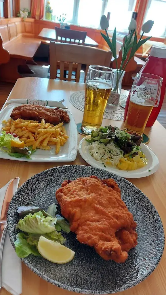 Piri's Gasthaus_Krumbach Markt_slider_image_3