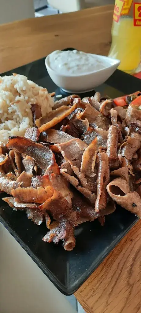 Menu_Nous Cafe & Restaurant_Krumnussbaum_immagine_7