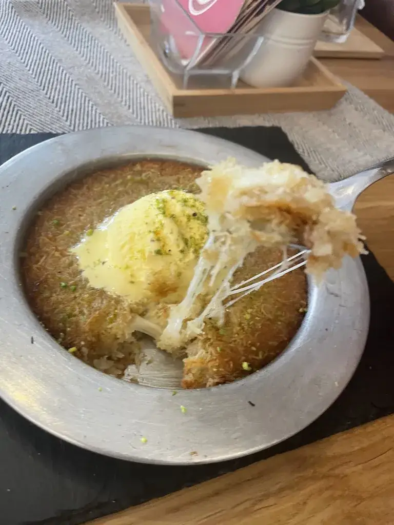 Menu_Nous Cafe & Restaurant_Krumnussbaum_immagine_8