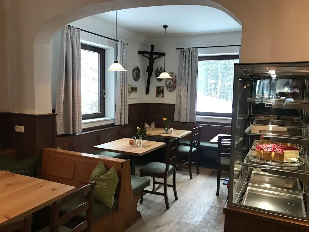 Roland Kogler Gasthaus Steinbründl_Krumnussbaum_slider_image_1