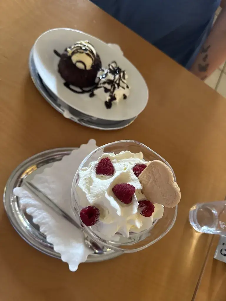 Marcel Prahtel_Tambara im Freizeithaus am See_Langau_avis