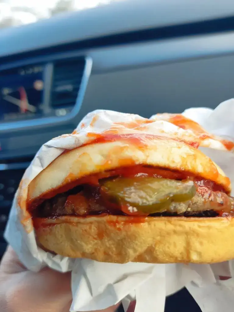 J K_McDonald's_Langenrohr_avis