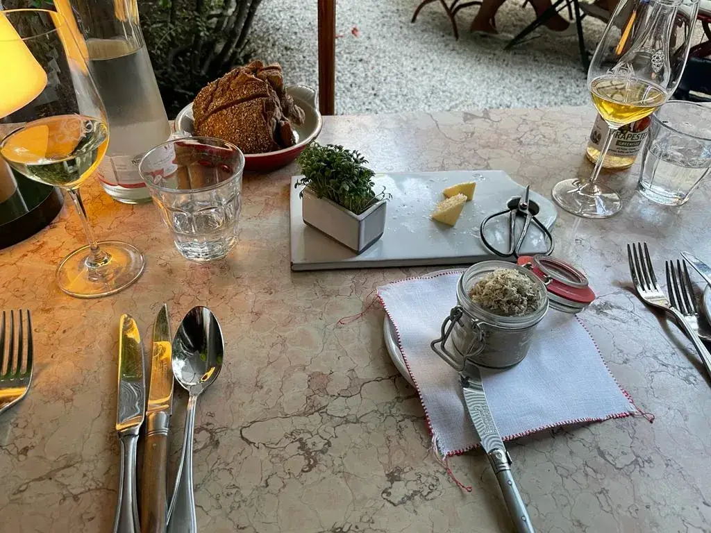 Menu_Bründlmayer Restaurant / Ab-Hof-Verkauf / Gästezimmer_Langenlois_image_8