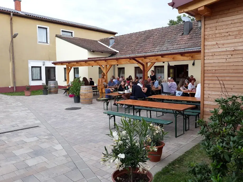 Vinařství Steiner_Langenlois_slider_image_3