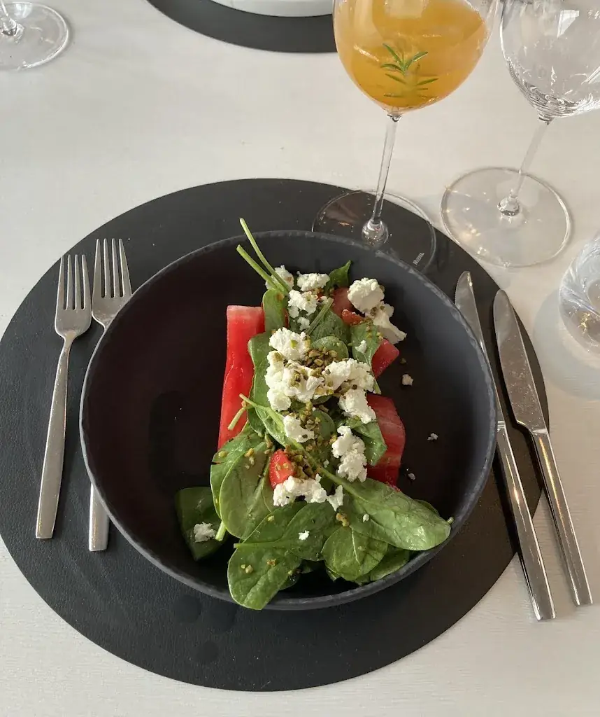 Martin Fi_Vineyard im Loisium_Langenlois_review