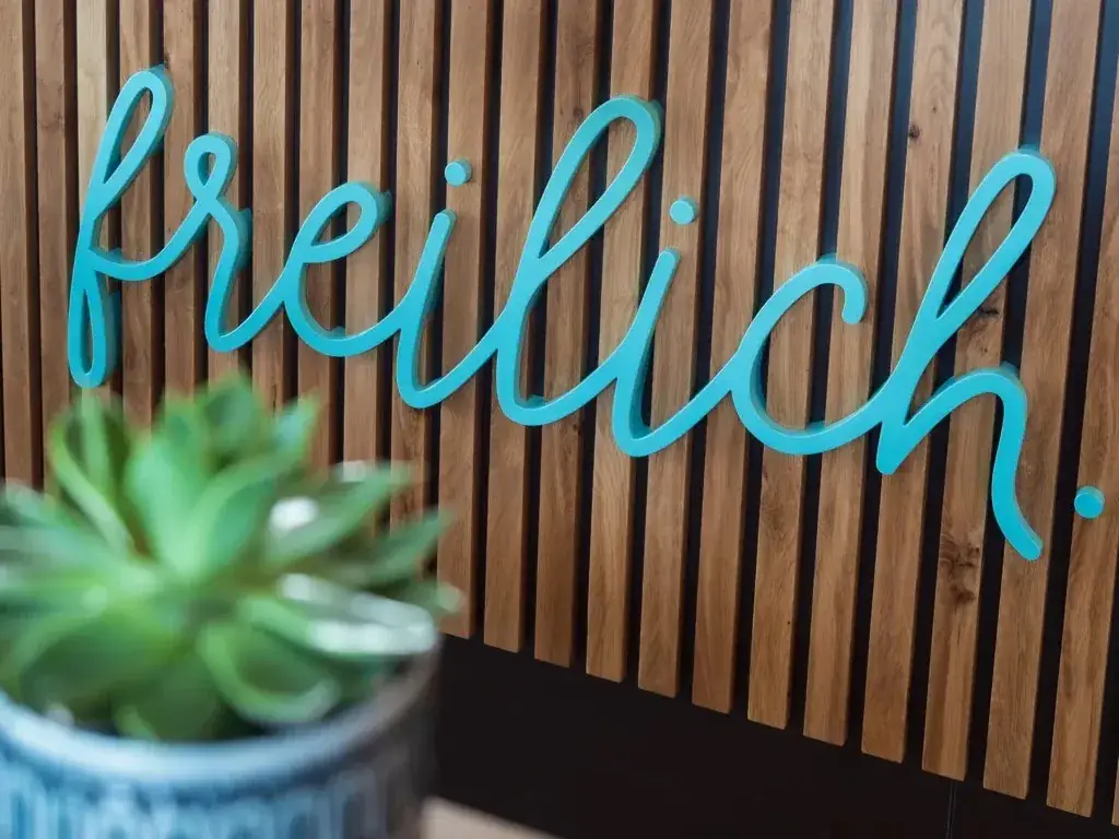 Martin Weber_freilich ESSEN. TRINKEN. SCHLAFEN_Laa an der Thaya_recensione