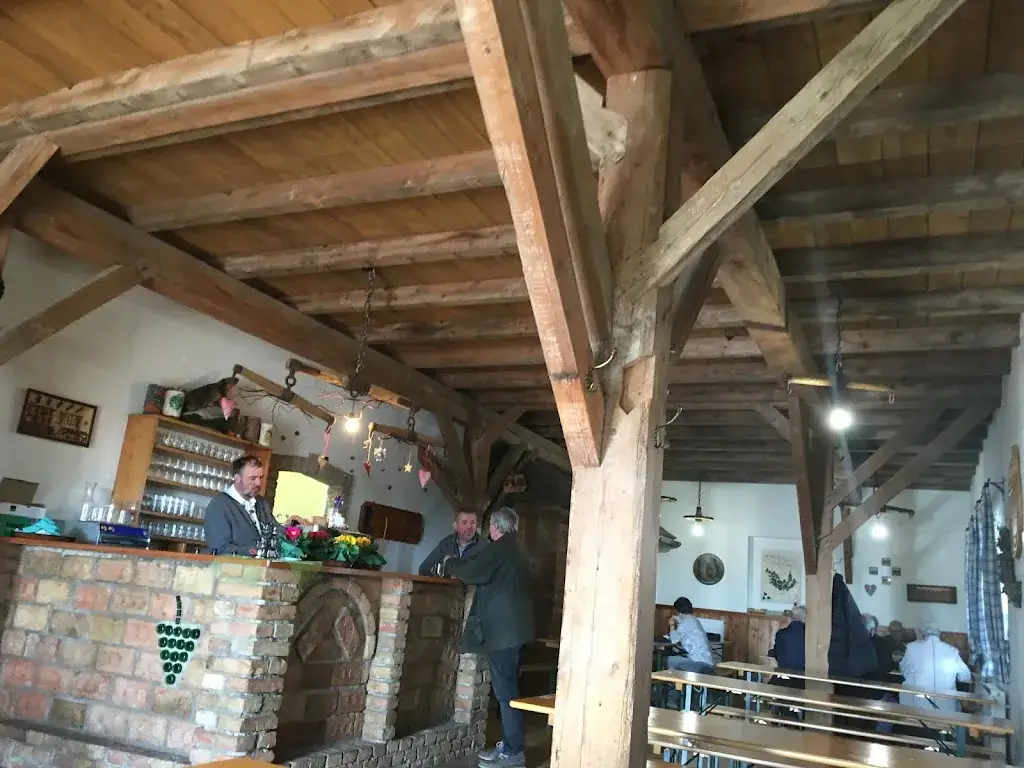 Heurigen Diem restaurant à Laa an der Thaya