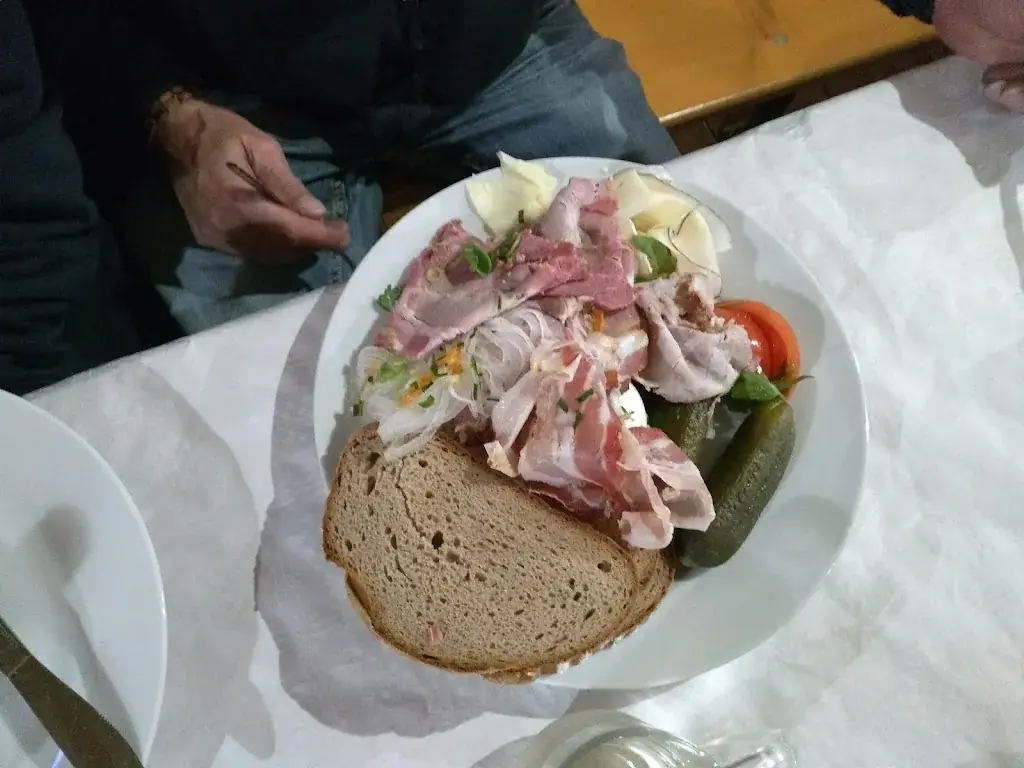 Heurigen Diem_Laa an der Thaya_slider_image_3