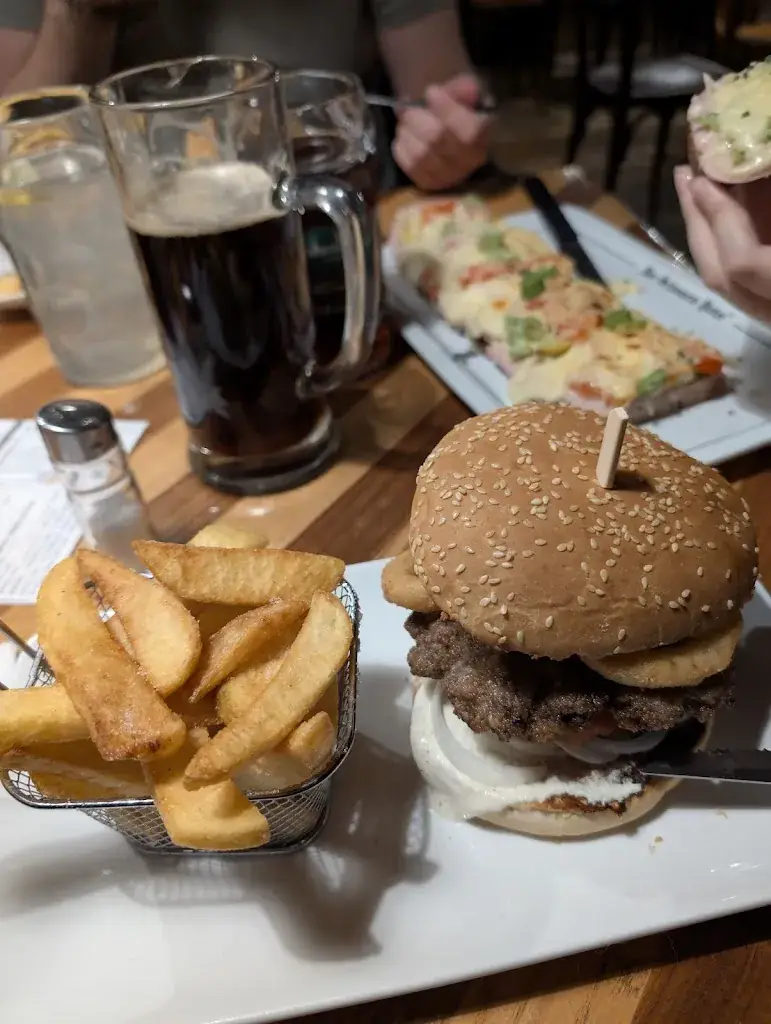 Menu_Bierlokal Schwarzer Peter mit Schmankerlküche_Laa an der Thaya_immagine_5