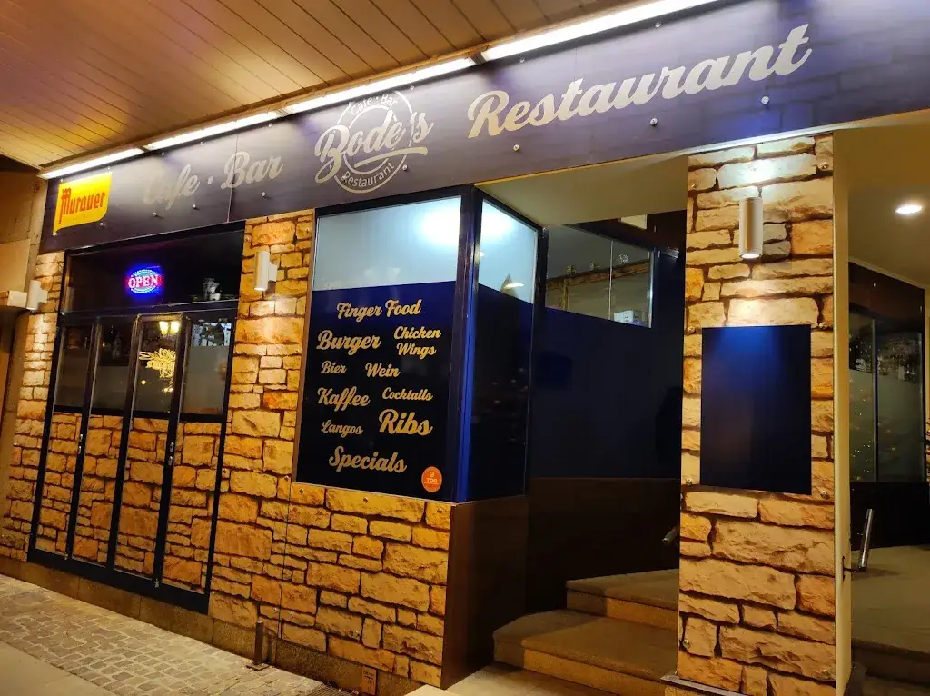 Sabrina Gstettner_Bode´s Cafe***Bar***Restaurant_Laa an der Thaya_recensione