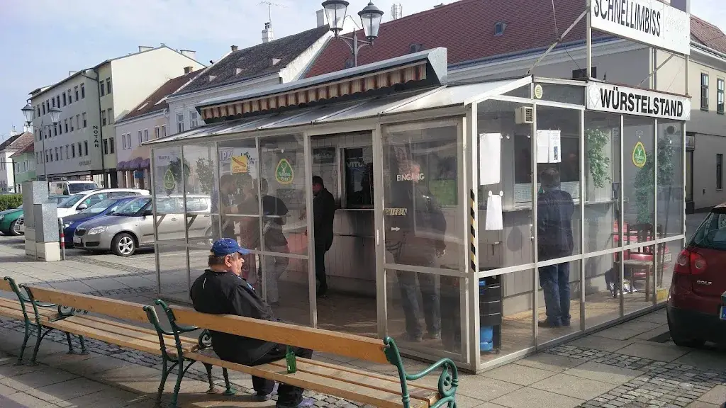 Würstelstand ristorante a Laa an der Thaya