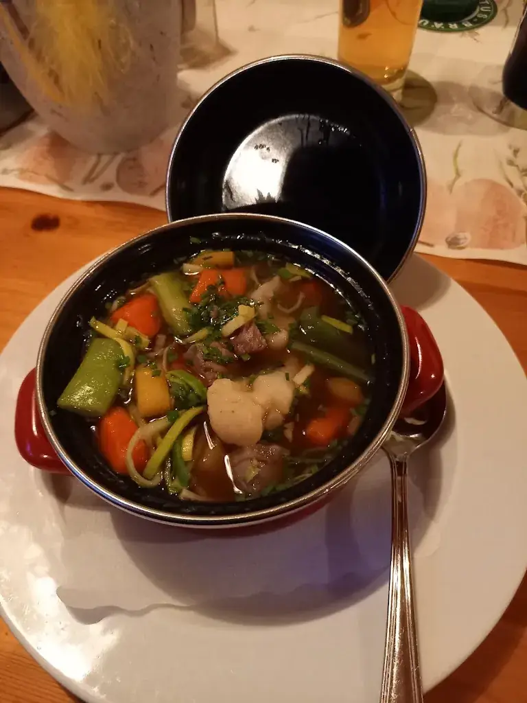 Alois Moll_Maria Lanzendorferhof_Lanzendorf_recensione