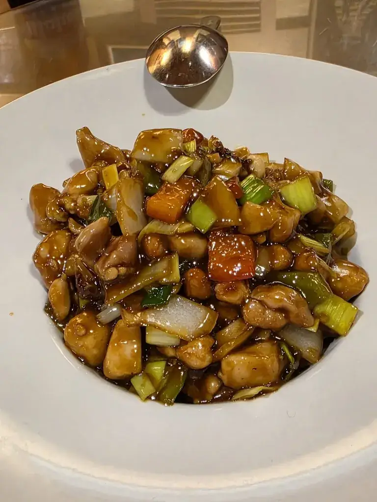 วุฒิชัย ประเสริฐเกื้อกิจ_Chiangju Restaurant_Jabing_review