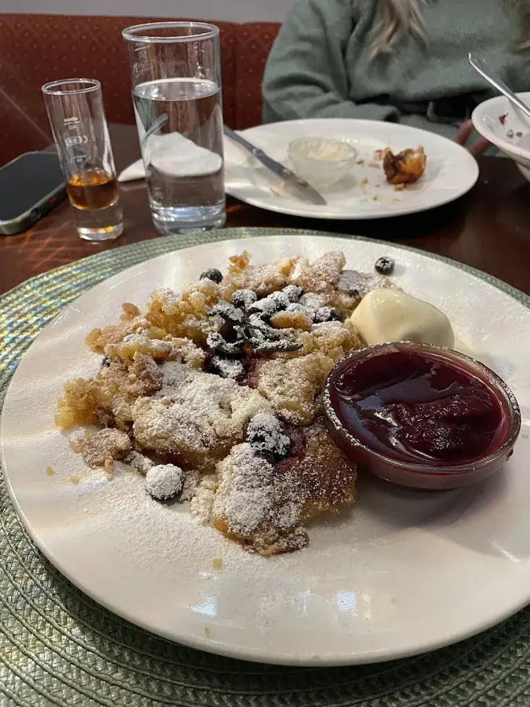 Ivelina Aleksova_Restaurant Laxenburgerhof_Laxenburg_recensione