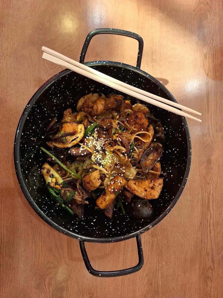 I. S._Juventud malatang_Jabing_review