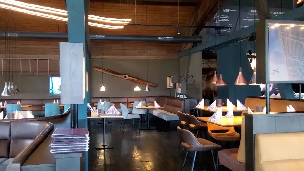 Restaurant Flieger & Flieger_Laxenburg_slider_image_2