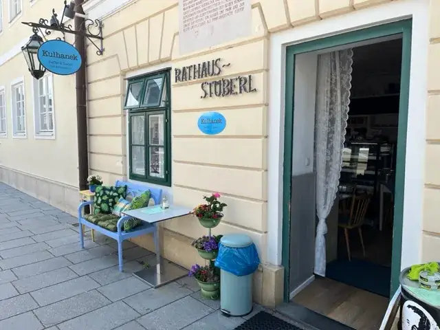 KULHANEK´s Gasthaus - am Schloßplatz ristorante a Laxenburg