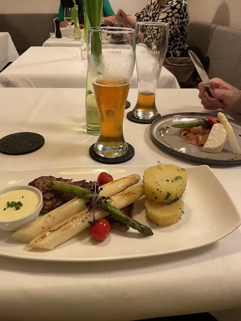 Maarja Meitern_Gasthaus Goldenes Schiff_Langenlebarn-Oberaigen_review