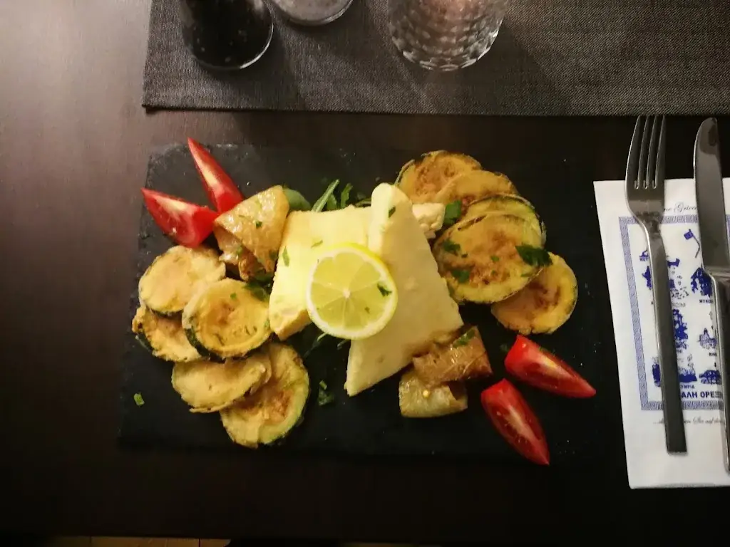 Taverna Mythos_Langenlebarn-Oberaigen_slider_image_3