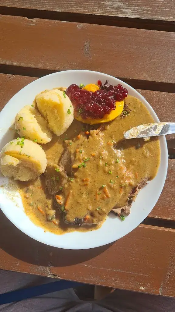 Adi Schöngrundner_Mani's Panoramastube_Langenlebarn-Oberaigen_recensione