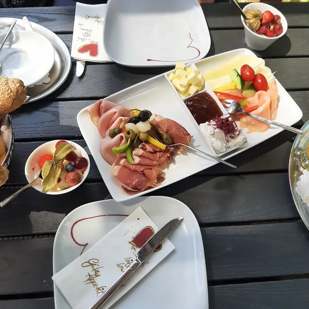 Menu_WALDCAFE Kern-Riegler_Bad Sauerbrunn_image_6