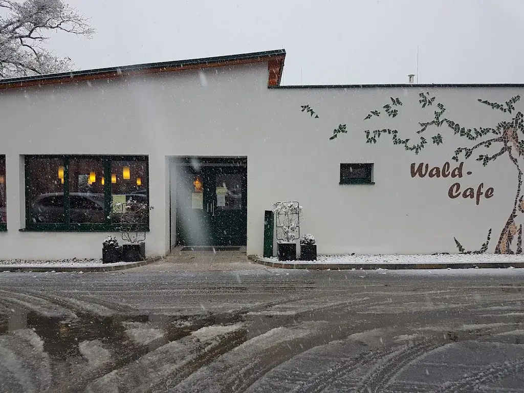 WALDCAFE Kern-Riegler_Bad Sauerbrunn_slider_image_1