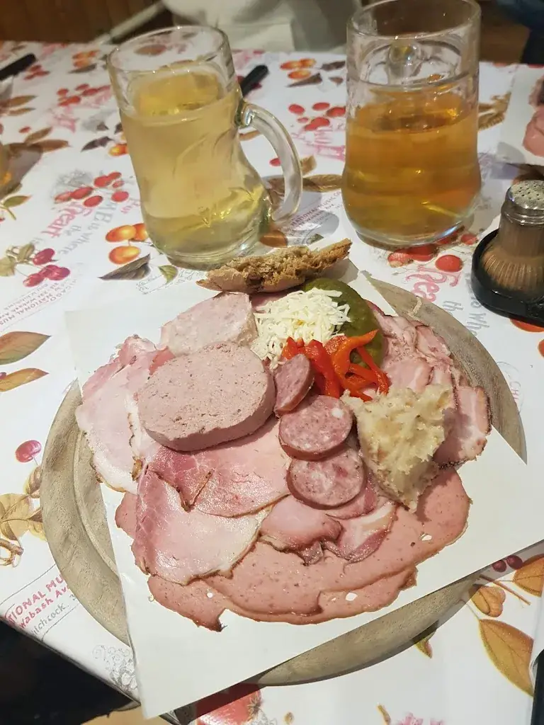 Familie Kornfell vulgo Binishofer restaurant in Lichtenegg