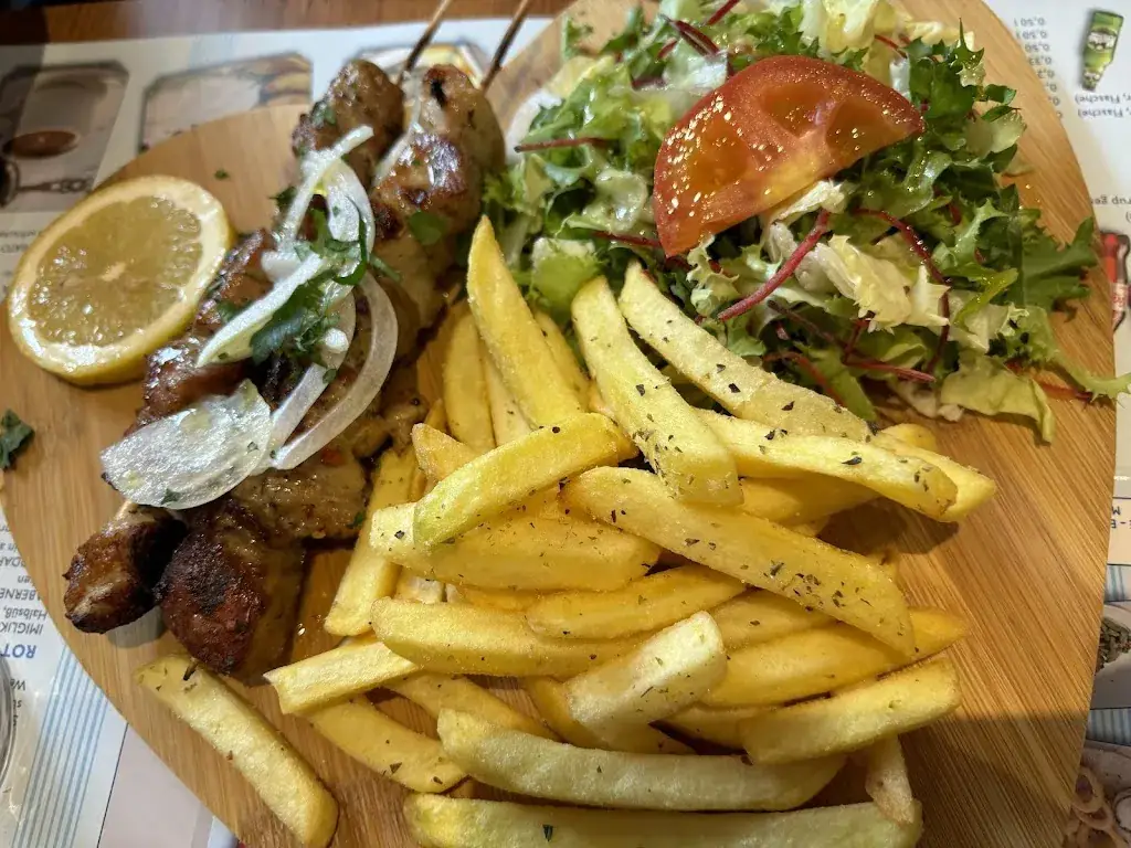 Sanghoon Kim_OPA Restaurant_Leobersdorf_review