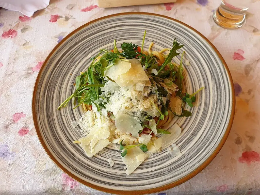 adrienn mohai_Seeterrasse_Lunz am See_recensione