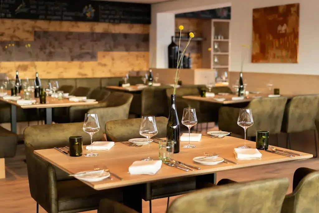 Weindomizil Hagn Restaurant und Zimmer/Hotel restaurant à Mailberg