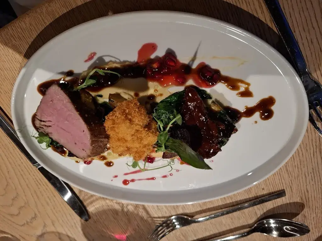 Leopold Hofer_Weingut Hagn_Mailberg_avis