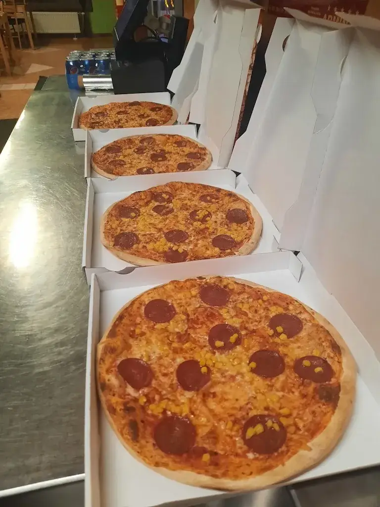 Arminay Kebab & Pizzahaus Lilienfeld_Lilienfeld_slider_image_3