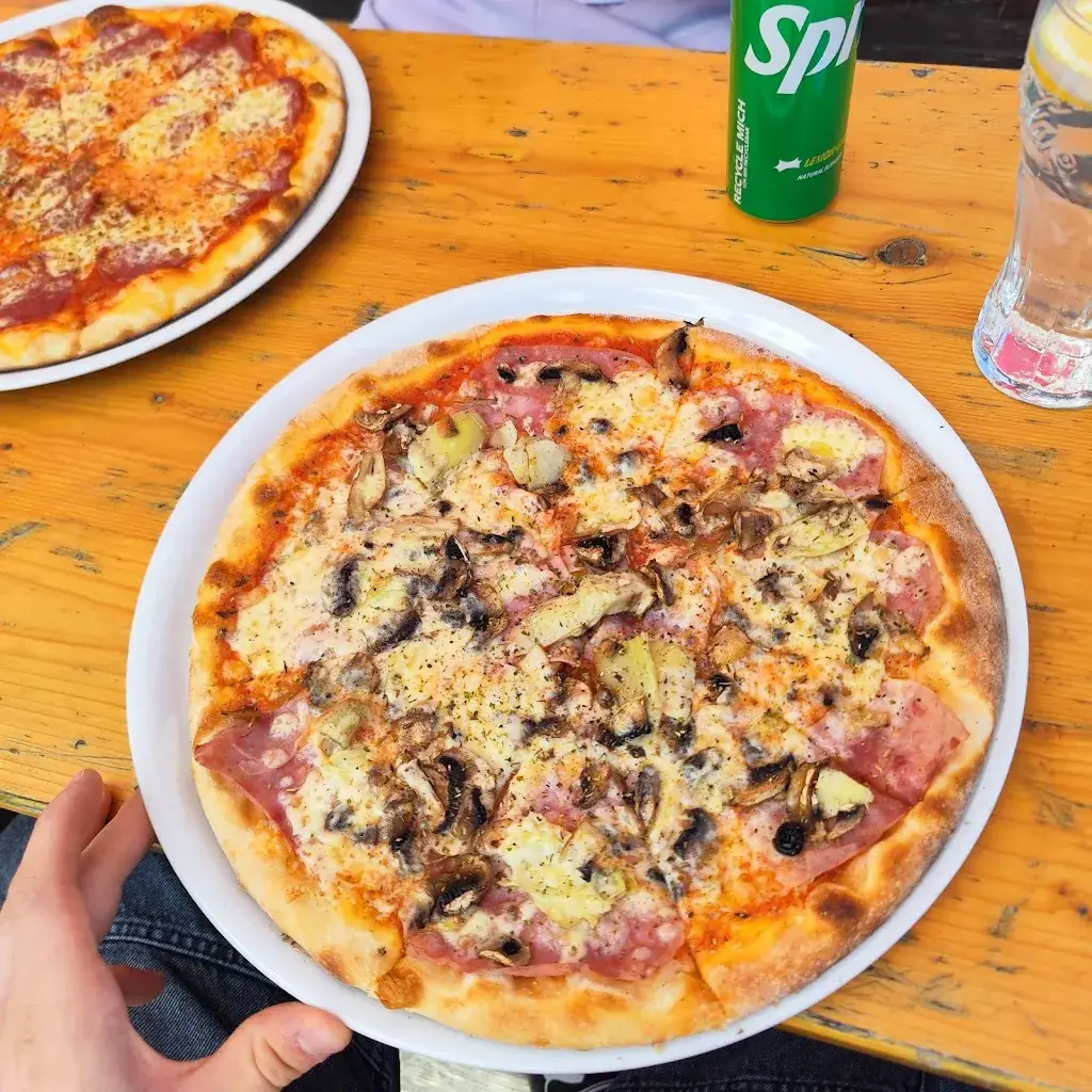 Pizzeria Treff Giovanni_Lilienfeld_slider_image_3