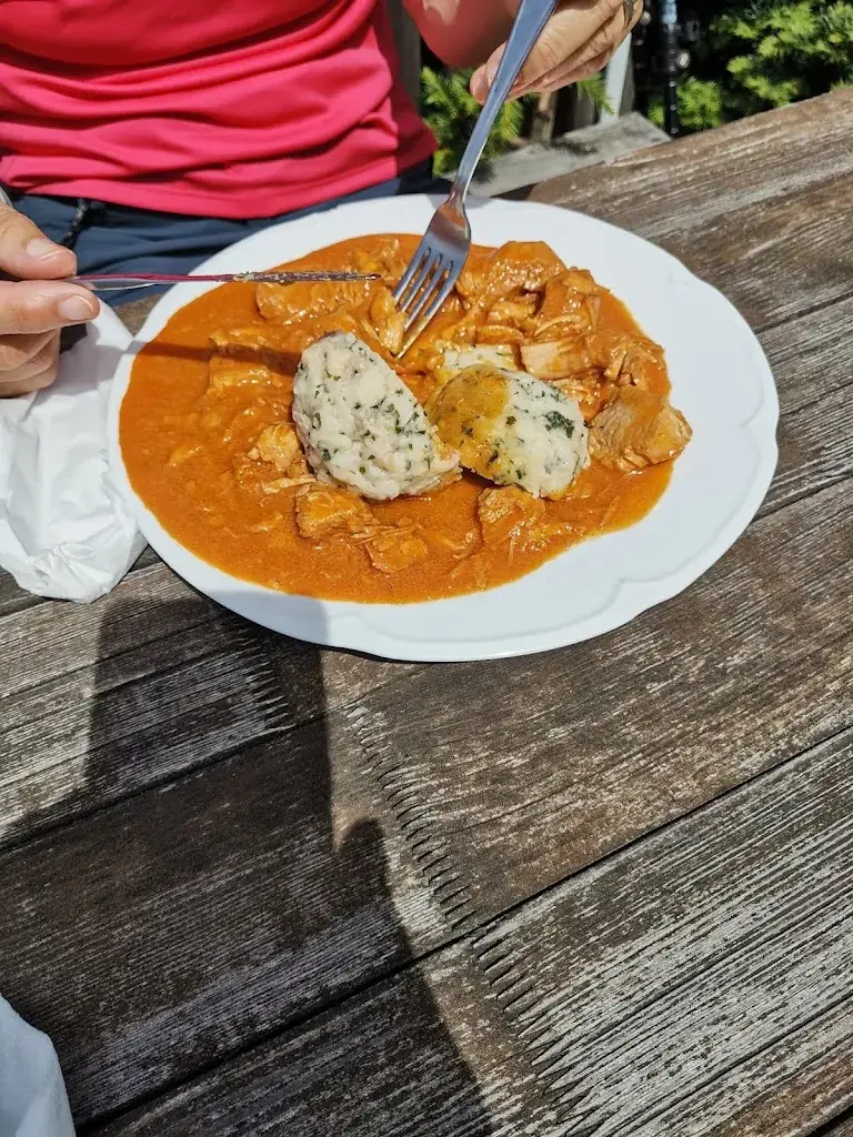 Gerhard Wondrak_Almgasthaus Klosteralm_Lilienfeld_review